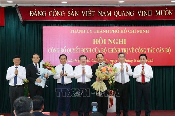 Thường trực Ban Bí thư Trần Cẩm Tú: Thành phố Hồ Chí Minh cần đi đầu trong thực hiện Nghị quyết Đại hội XIV của Đảng