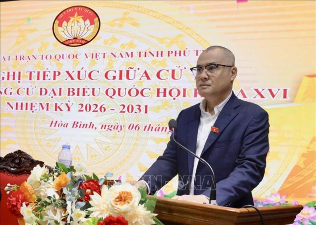 Bí thư Tỉnh ủy Phú Thọ Phạm Đại Dương phát biểu tại buổi tiếp xúc với cử tri.&nbsp;