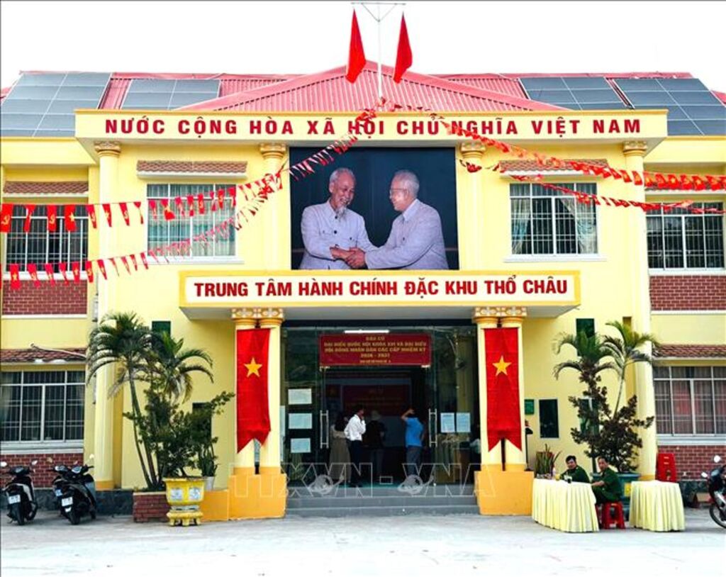 &nbsp; &nbsp;Khu vực bỏ phiếu tại Trung tâm hành chính đặc khu Thổ Châu.&nbsp;